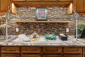 Homewood Suites by Hilton Cincinnati-Downtown