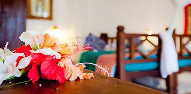 Flame Tree Cottages