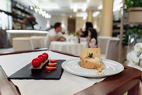 KADORR Hotel Resort & Spa