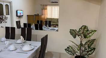 Marrets International Villa