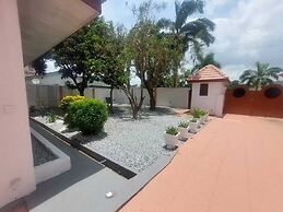 Marrets International Villa