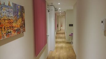 Hostal Barcelona Travel