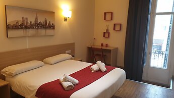 Hostal Barcelona Travel