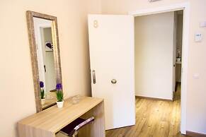 Hostal Barcelona Travel