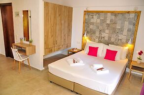 Cleopatra Apartments