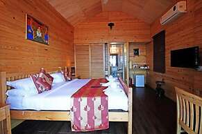Aryans Hotel