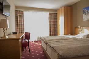 Alpine Classic Hotel