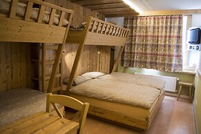 Alpine Classic Hotel
