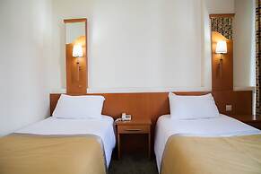 Gorillas City Centre Hotel