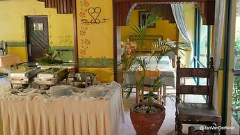 Gorillas City Centre Hotel