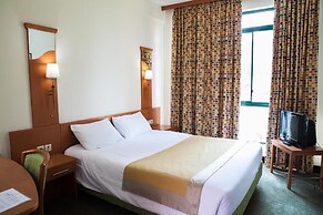 Gorillas Volcanoes Hotel