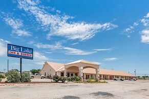 Big Lake Inn & Suites