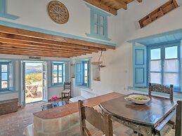 Eirini's Luxury Hotel Villas