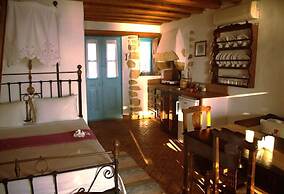 Eirini's Luxury Hotel Villas