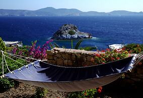 Eirini's Luxury Hotel Villas