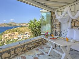 Eirini's Luxury Hotel Villas