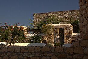 Eirini's Luxury Hotel Villas