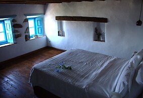 Eirini's Luxury Hotel Villas