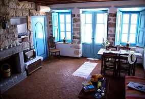 Eirini's Luxury Hotel Villas