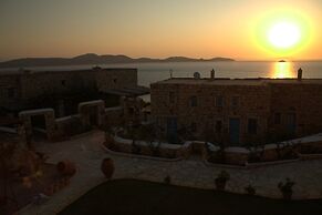 Eirini's Luxury Hotel Villas