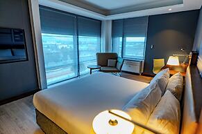 Courtyard by Marriott Santiago Airport