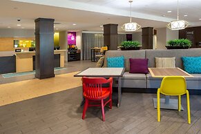 Home2 Suites by Hilton St. Louis/Forest Park