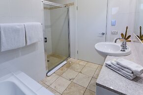 Hamilton Island Holiday Homes