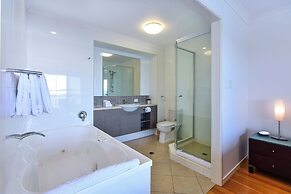 Hamilton Island Holiday Homes
