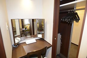 Natural Hot Spring Midosuji Hotel