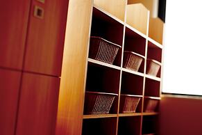 Natural Hot Spring Midosuji Hotel