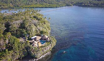 Wavi Island Villas