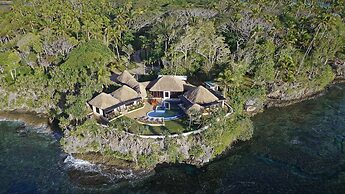 Wavi Island Villas
