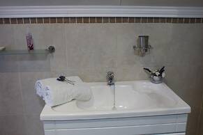 3Liebeloft Guest House