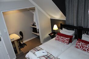 3Liebeloft Guest House