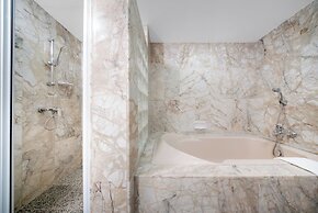 Star Convention Hotel