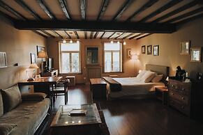 Logis Hôtel-Restaurant Le Moulin D'Artres