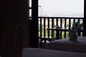 Golden Tulip Essential Pattaya