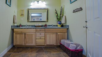 Canyon Lake Condos - Lakeview Vacation Rentals