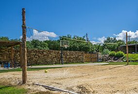 Canyon Lake Condos - Lakeview Vacation Rentals