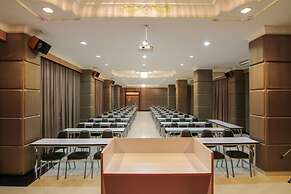 Leelawadee Grand Hotel