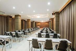 Leelawadee Grand Hotel