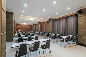 Leelawadee Grand Hotel