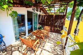 Lemon Villa Hotel - Adult Only