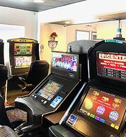 Yellowstone River Inn