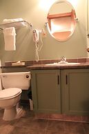 Nature's Inn Red Lake