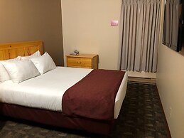 Nature's Inn Red Lake