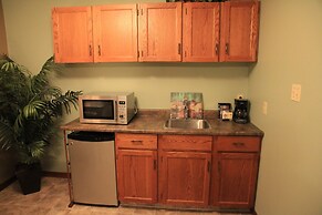 Nature's Inn Red Lake