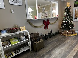 Nature's Inn Red Lake