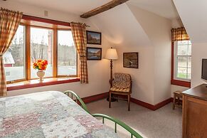 The Inn at Buck Hollow Farm