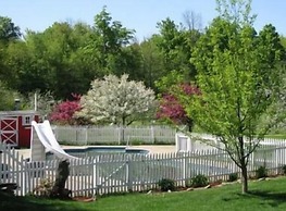 The Inn at Buck Hollow Farm